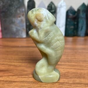 Jadeite Chameleon Crystal Carving